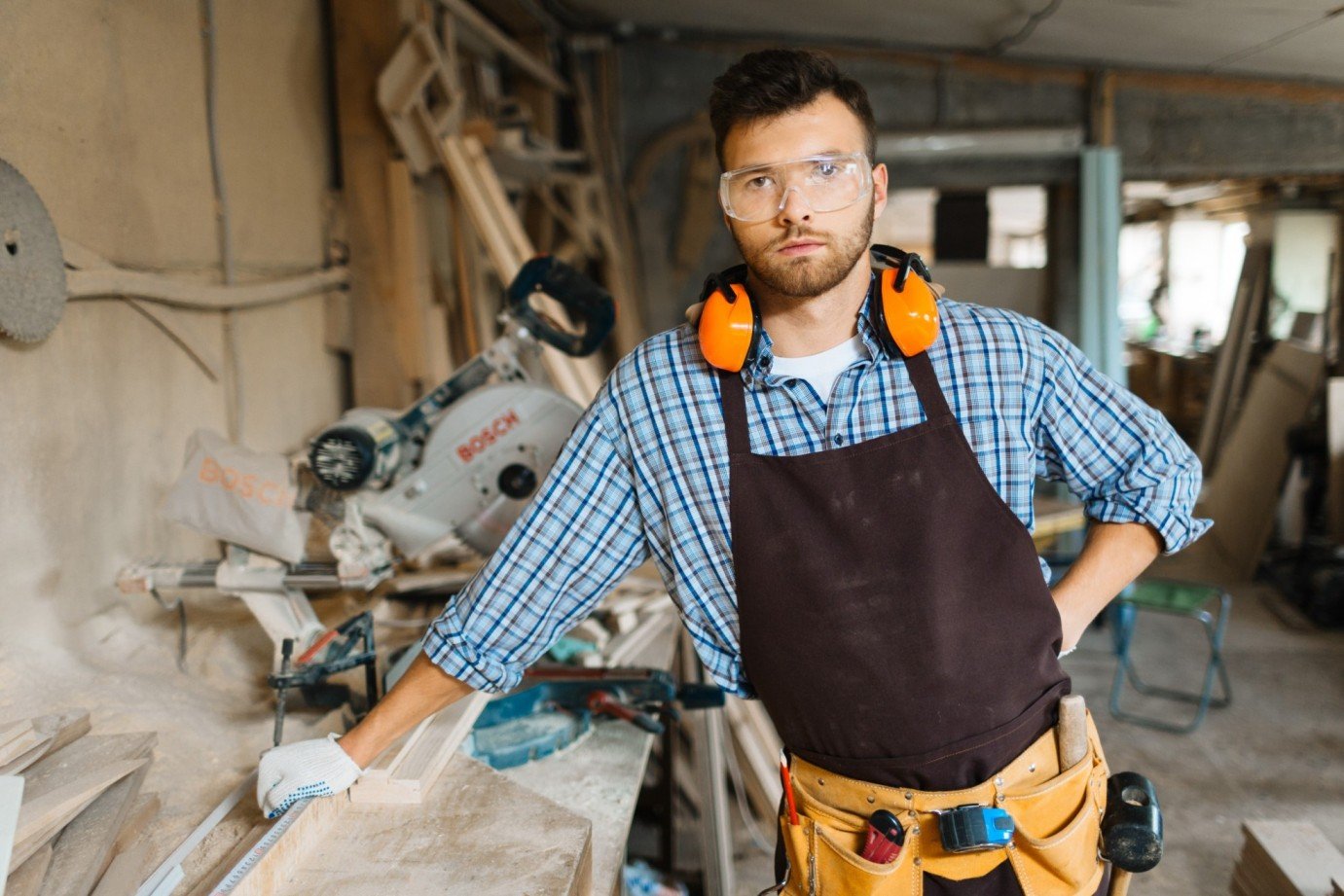 Structural Expertise Carpenter Services For Solid Foundations carpenter in workshop kcjvbs2