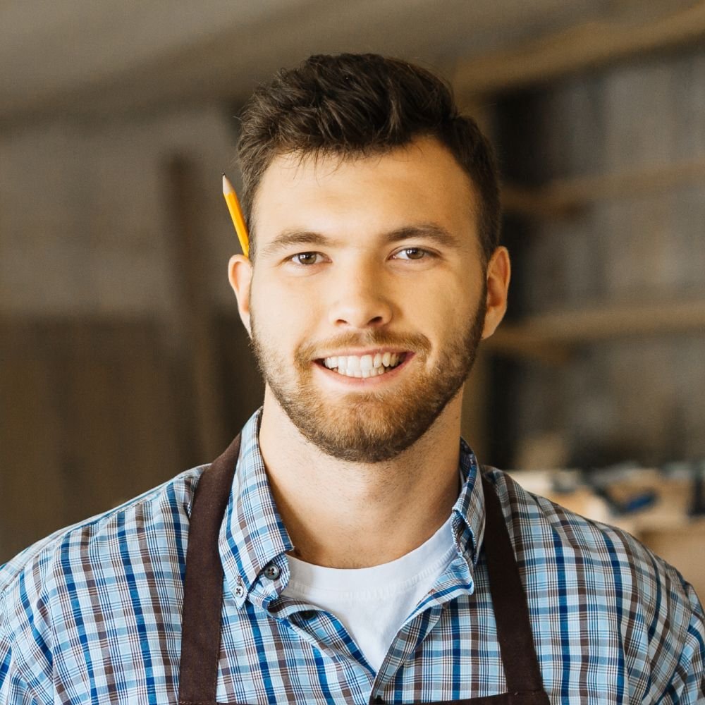 young carpenter sryvd7p 1.jpg